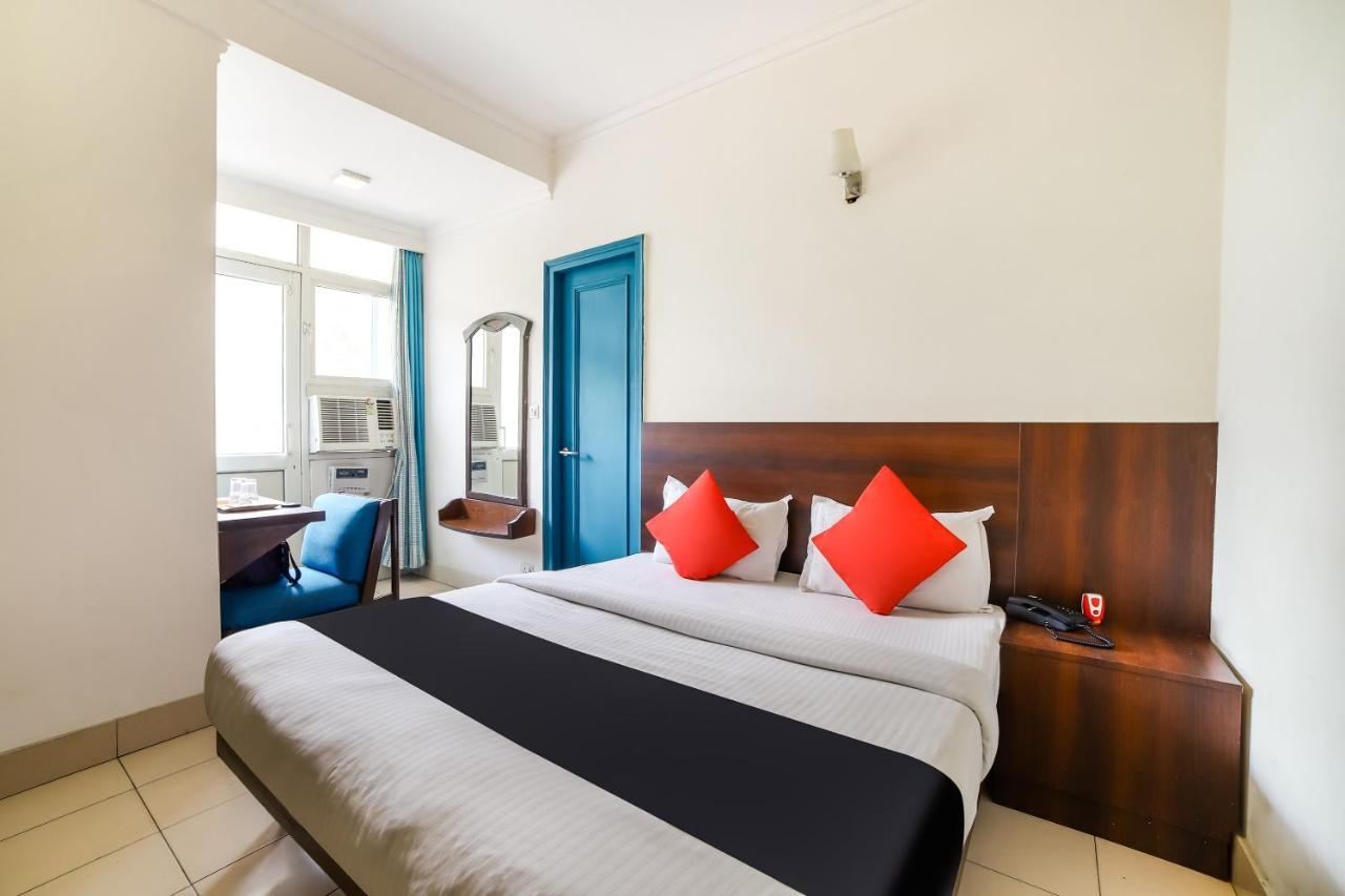 Capital O 48354 The Nest 뉴델리 외부 사진
